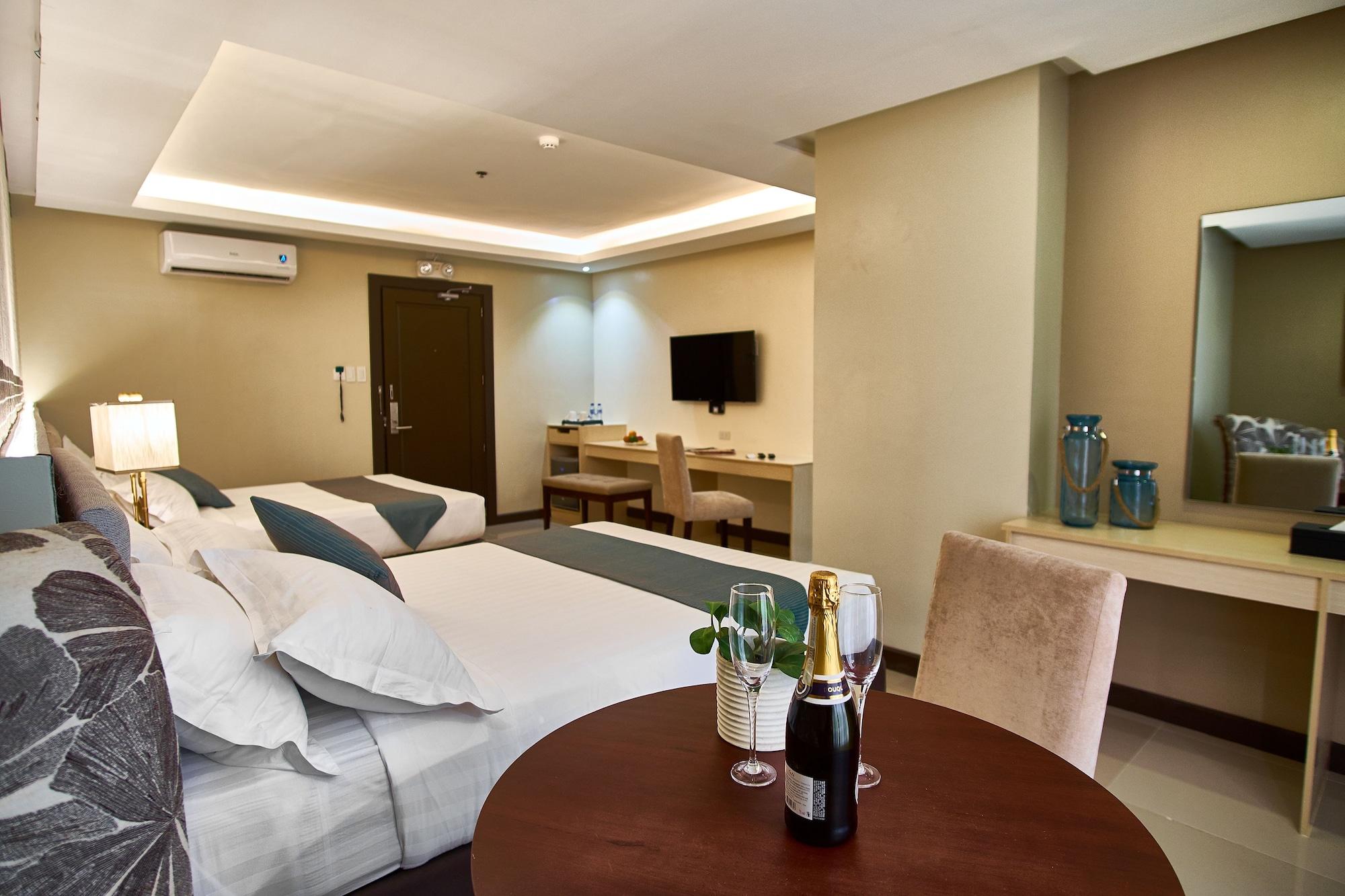 J7 Hotel Iloilo Zewnętrze zdjęcie