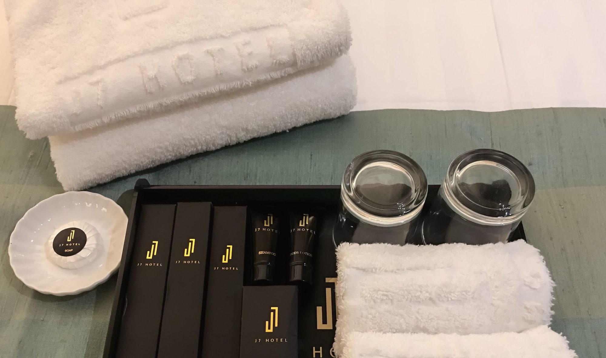 J7 Hotel Iloilo Zewnętrze zdjęcie