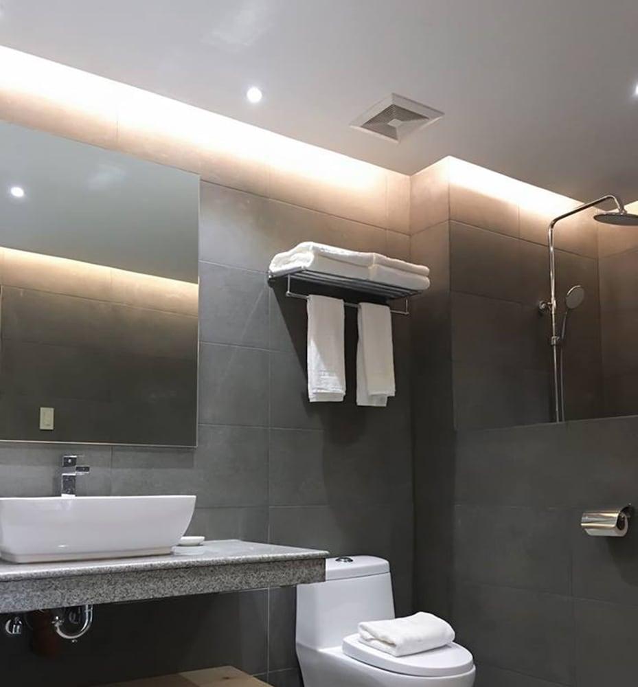 J7 Hotel Iloilo Zewnętrze zdjęcie
